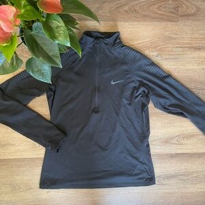 Nike Women's M Dri-Fit Running 1/4 Pullover
